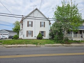 301303-303 Summerhill Ave, Unit 303 in Berwick, PA - Building Photo