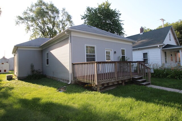 944 N 25th St in Lincoln, NE - Building Photo