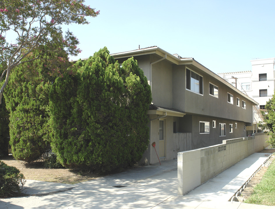 133 N 4th St in Alhambra, CA - Building Photo