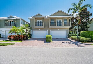 1875 Bridgepointe Cir in Vero Beach, FL - Building Photo - Building Photo