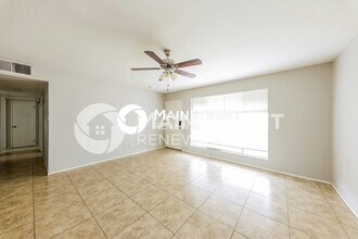 3807 W Solar Dr in Phoenix, AZ - Building Photo - Building Photo