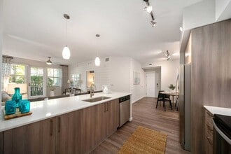 Cortland Delray Station in Delray Beach, FL - Foto de edificio - Building Photo