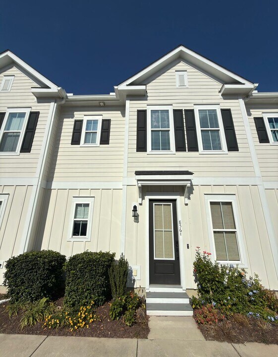856 Filliman Aly in Myrtle Beach, SC - Building Photo