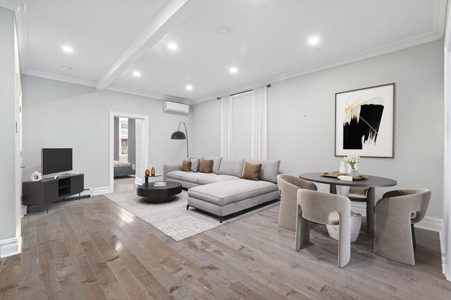 104 Oak St in Weehawken, NJ - Building Photo - Building Photo