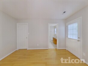 5000 Poplar Glen Dr in Matthews, NC - Building Photo - Building Photo