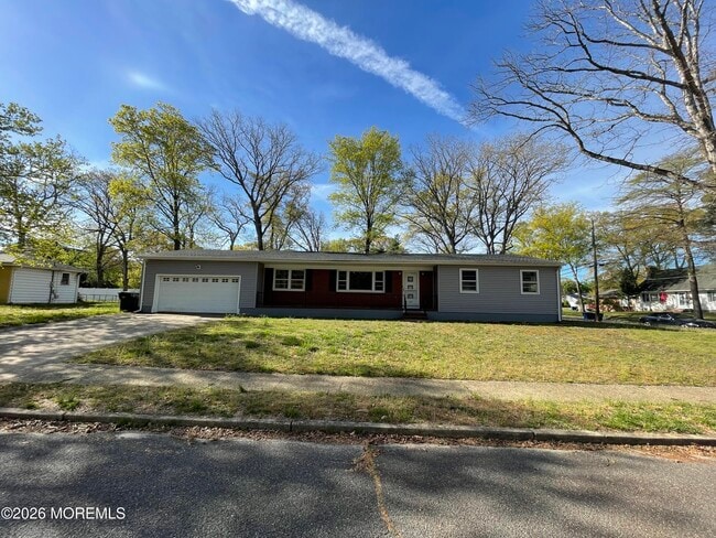 property at 606 Alma Pl