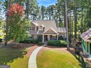 1060 Emerald View Dr in Greensboro, GA - Building Photo - Building Photo