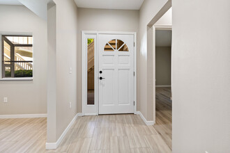 5146 S Surprise Way in Boise, ID - Building Photo - Building Photo