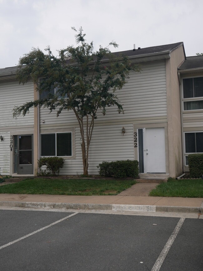 property at 322 Reneau Way