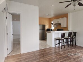 703 N Avenue B in Freeport, TX - Building Photo - Building Photo