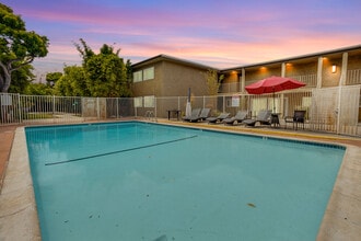 4727 W 147th St, Unit 133 in Lawndale, CA - Building Photo - Building Photo