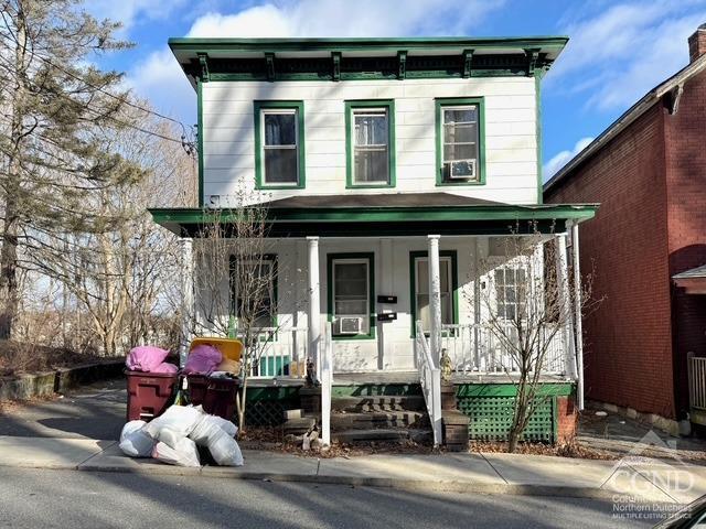 54 Division St in Catskill, NY - Building Photo