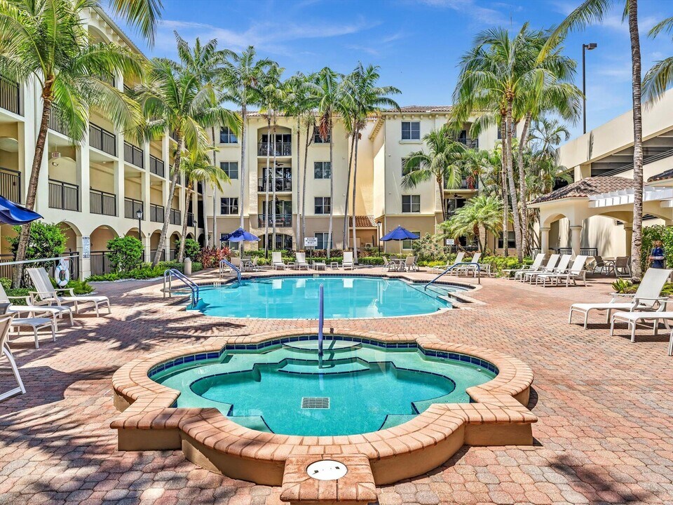 4303 Renaissance Way in Boynton Beach, FL - Building Photo