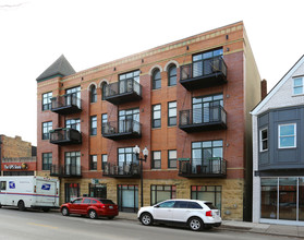 4050 N Lincoln Ave in Chicago, IL - Building Photo - Building Photo