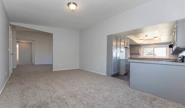 2650 Fargo Way in Sparks, NV - Building Photo - Building Photo