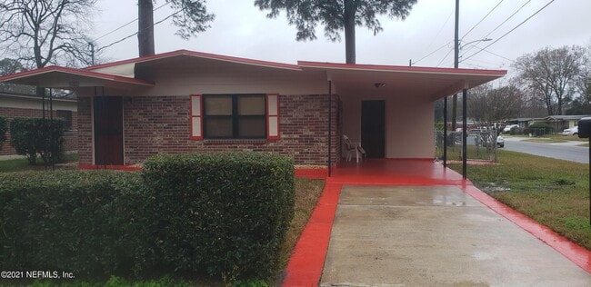 property at 2546 W 28th St