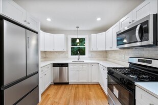 66 N Main St in Westford, MA - Building Photo