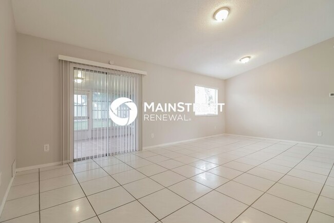 1523 Maplewood Cir in Kissimmee, FL - Building Photo - Building Photo
