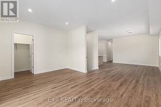 897-897 Laurier St in Clarence-Rockland, ON - Building Photo - Building Photo