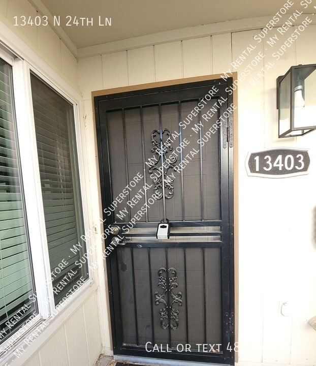 13403 N 24th Ln in Phoenix, AZ - Foto de edificio