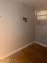 259 Lakeview Ct in Interlachen, FL - Building Photo - Building Photo
