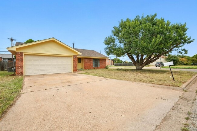 5402 Castle Rd in Abilene, TX - Building Photo - Building Photo