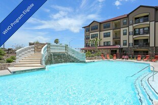 Villas of Ocean Drive in Corpus Christi, TX - Building Photo