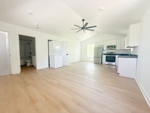 2519 Cherry Creek Rd in Sparta, TN - Building Photo - Building Photo