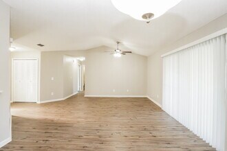 7027 Citrus Point Ct in Winter Park, FL - Building Photo - Building Photo