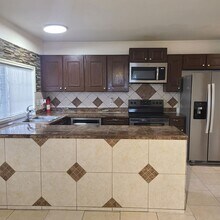 6602 Spring Manor St in San Antonio, TX - Building Photo - Building Photo