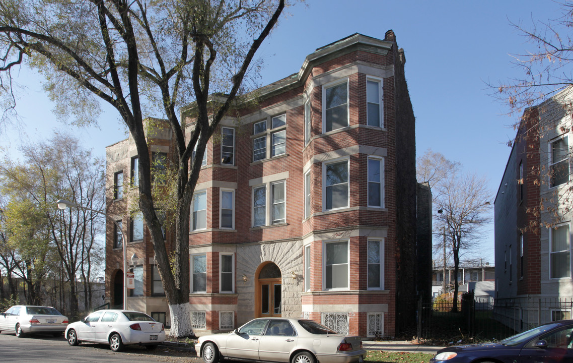 3432-3434 S Giles Ave in Chicago, IL - Building Photo