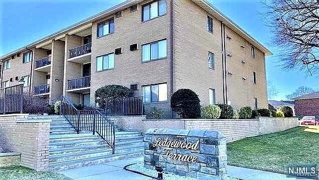 property at 466 A Liberty St