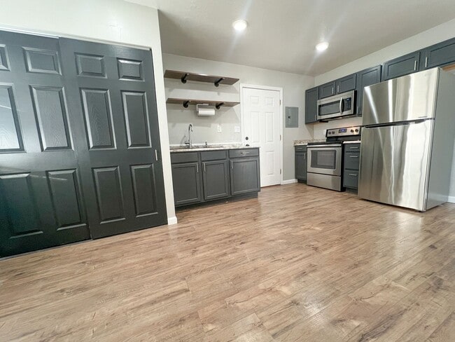 114 W Head St in Camp Verde, AZ - Building Photo - Building Photo