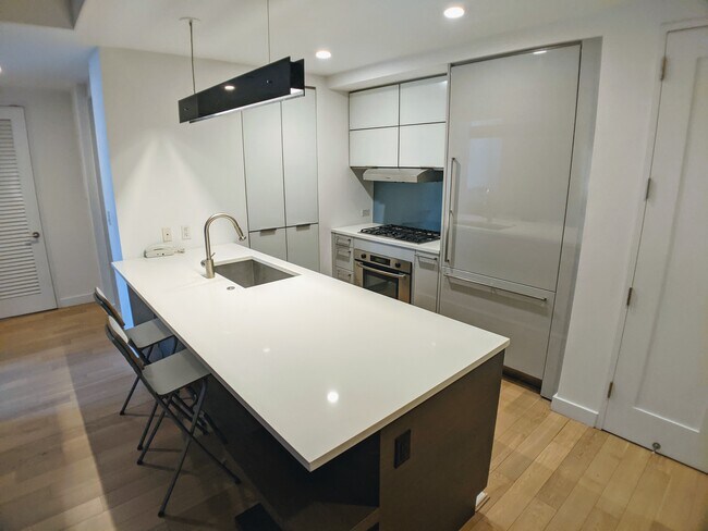 34 N 7th St in Brooklyn, NY - Building Photo - Building Photo