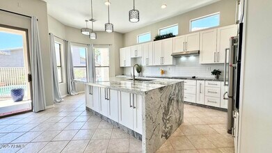 20906 N 56th Dr in Glendale, AZ - Building Photo - Building Photo
