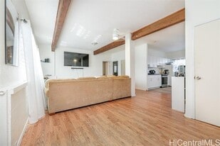45-1124-1124 Makaleha St in Kaneohe, HI - Building Photo