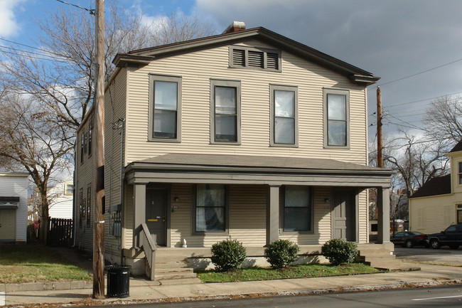 915 Barret Ave in Louisville, KY - Foto de edificio - Building Photo