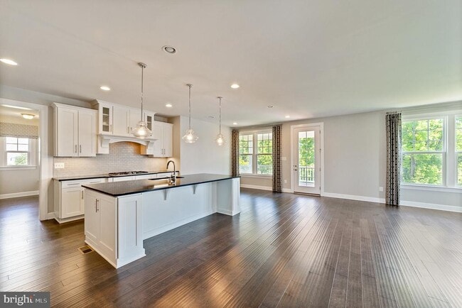 627 Stonecliffe Rd in Malvern, PA - Building Photo - Building Photo