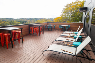 Parc Terrace in Winooski, VT - Foto de edificio - Building Photo