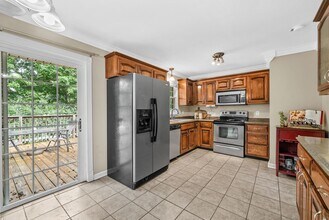 114 Hickory Hill Dr in Dover, TN - Building Photo - Building Photo
