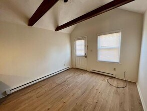 1205 Downey St in Radford, VA - Foto de edificio - Building Photo