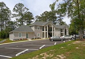 Baytree Court Apartments in Valdosta, GA - Building Photo