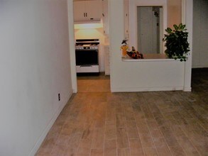 15252 Devonshire St in Los Angeles, CA - Building Photo - Building Photo