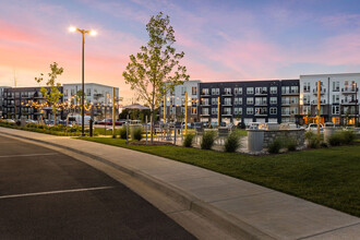 FIFTEEN51 Apartments in Lexington, KY - Building Photo - Building Photo