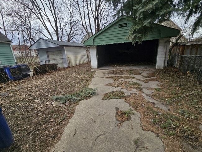 3714 E 50th St in Cleveland, OH - Building Photo - Building Photo