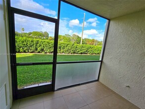 22088 Palms Way-Unit -102 in Boca Raton, FL - Building Photo - Building Photo