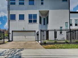 2215 Commonwealth St in Houston, TX - Building Photo