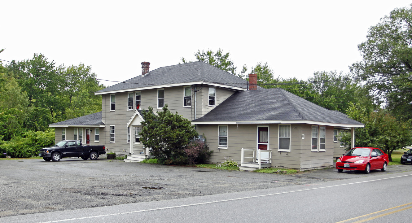 411 Sagamore Rd in Rye, NH - Building Photo