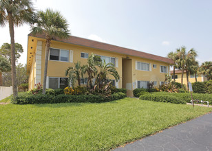 101-251 SE 6th Ave in Pompano Beach, FL - Building Photo - Building Photo