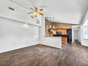642 NW 11th St in Grand Prairie, TX - Building Photo - Building Photo